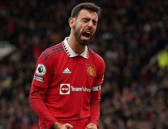 曼聯(lián)4-2勝布萊頓后，姆伯莫談進(jìn)球感受與團(tuán)隊(duì)協(xié)作