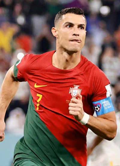 沙特聯(lián)賽：C羅里程碑之夜，傳奇再續(xù)引熱議