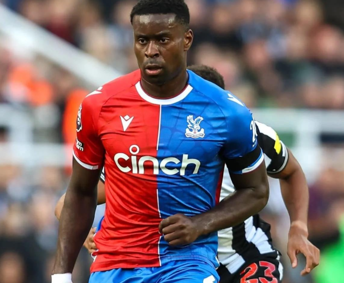 格倫 - 約翰遜力薦利物浦速簽水晶宮后衛(wèi)格伊：潛力搭檔與成長(zhǎng)