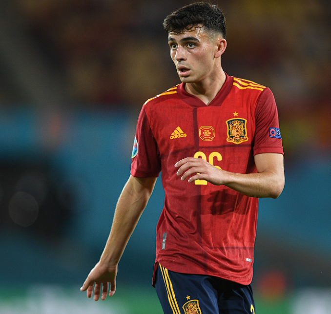 佩德里傷退后<a href='https://www.m.162175.com/news/tag/258.html' style='color: blue;'>巴薩</a>中場調(diào)整策略深度分析