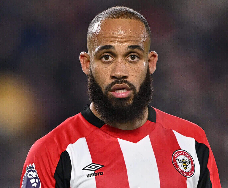 曼聯(lián)客戰(zhàn)諾丁漢森林：姆伯莫榮膺全場最佳