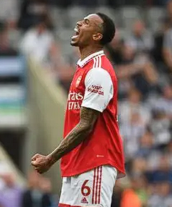 英超第十輪：阿森納客勝伯恩利，加布里埃爾榮膺全場最佳