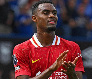 利物浦勝維拉后，斯洛特談赫拉芬貝赫傷情與后續(xù)賽事安排