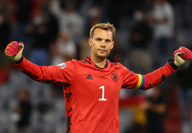 諾伊爾賽前發(fā)聲：聚焦歐冠對陣巴黎，展望球隊(duì)前景