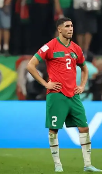 阿什拉夫傷后發(fā)文展堅韌，感恩球迷關懷顯風度