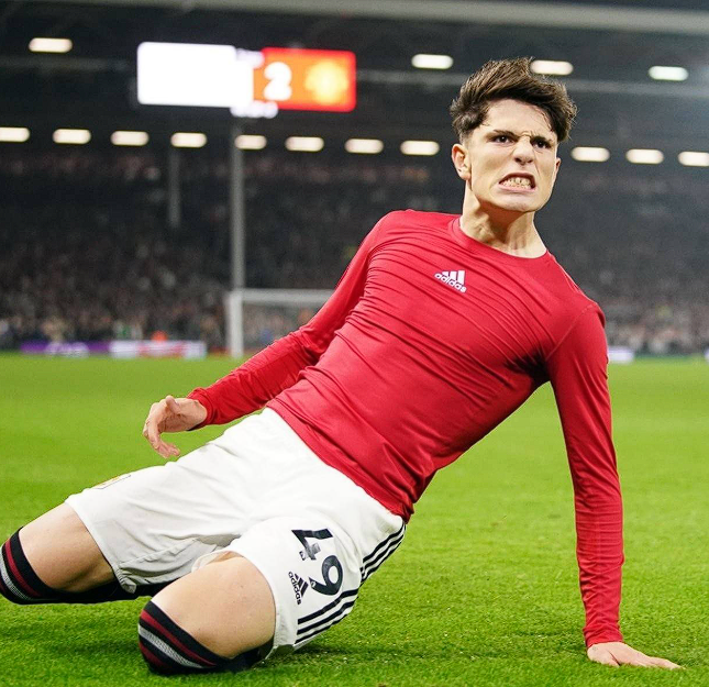 西德維爾深度剖析切爾西新星：加納喬天賦兌現(xiàn)與埃斯特旺首發(fā)之爭(zhēng)