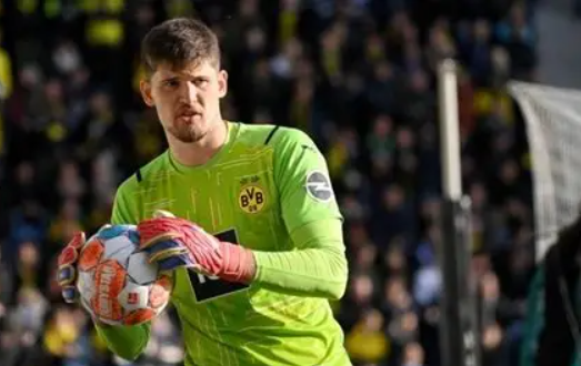 德甲激戰(zhàn)多特憾平漢堡，科貝爾反思防守需強(qiáng)化限制傳中