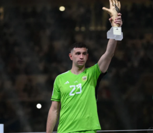 努諾-門德斯缺陣<a  style='color: blue;'>世預(yù)賽</a>，馬丁內(nèi)斯談?dòng)绊懪c應(yīng)對