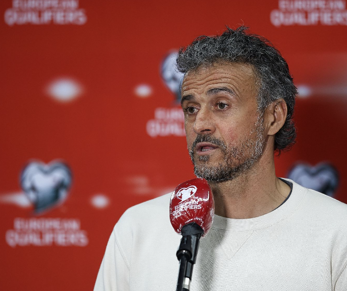 法甲第12輪：巴黎絕殺里昂，恩里克盛贊球隊精神