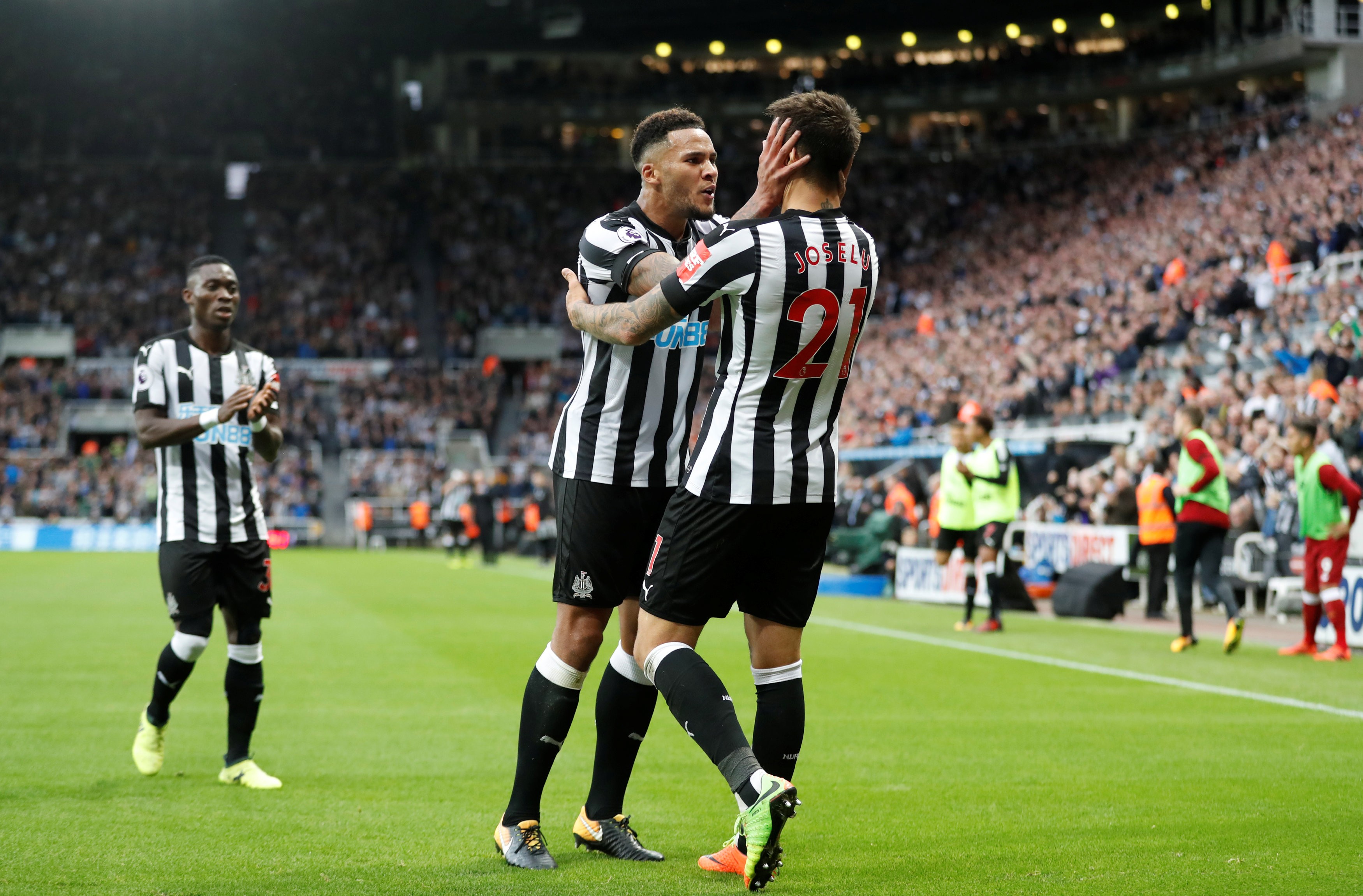 紐卡歐冠征途：逆風中奏響黑馬狂想曲