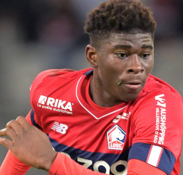 曼聯(lián)中場引援新動態(tài)：巴萊巴與若昂&middot;戈麥斯的潛在選擇