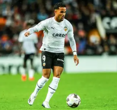 荷蘭隊(duì)官方通報(bào)：賈斯汀&middot;克魯伊維特<a  style='color: blue;'>世預(yù)賽</a>受傷，提前歸隊(duì)療養(yǎng)