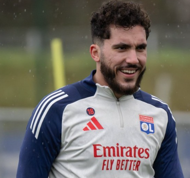 謝爾基轉(zhuǎn)會曼城后打破偏見，展現(xiàn)職業(yè)態(tài)度與進(jìn)取精神