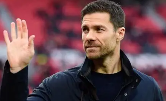 卡尼薩雷斯剖析皇馬困境：維尼修斯與阿隆索成焦點(diǎn)