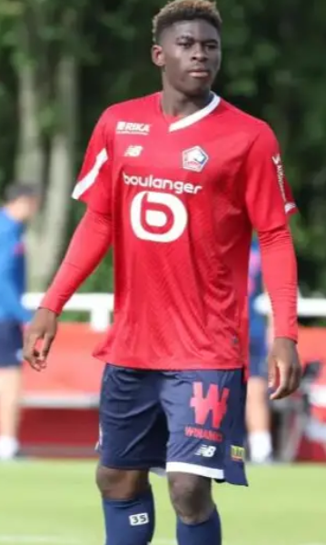 曼聯(lián)中場(chǎng)引援風(fēng)云：巴萊巴轉(zhuǎn)會(huì)之路波折重重