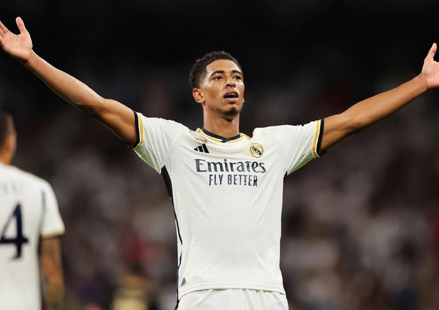 皇馬戰(zhàn)術(shù)棋局：貝林厄姆位置抉擇與陣容動(dòng)態(tài)調(diào)整