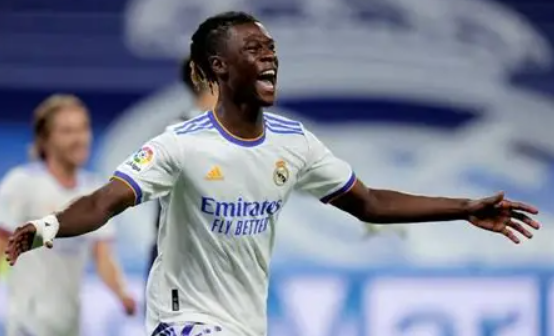 利物浦引援聚焦：卡馬文加成中場(chǎng)頭號(hào)目標(biāo)