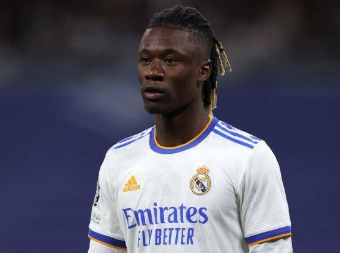 利物浦將卡馬文加列中場引援首選，多隊競逐這位法國中場新星