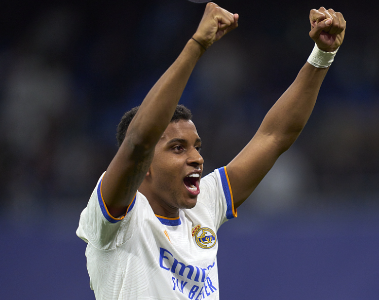 切爾西冬窗引援策略剖析：聚焦?jié)摿π滦牵饤壋擅笈? width=