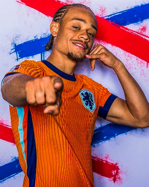 英超賽場：熱刺奏凱，哈維&middot;西蒙斯賽后暢談心聲